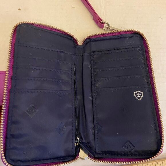 Vera Bradley wristlet wallet purple flowers 6”x3” - Picture 4 of 5